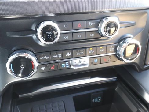 New 2026 Ford F350 Platinum image 22