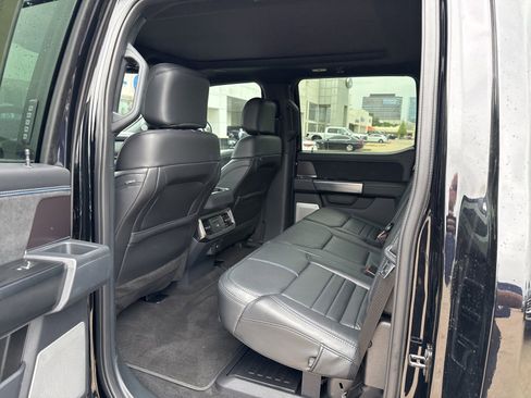 Used 2026 Ford F250 Platinum image 9