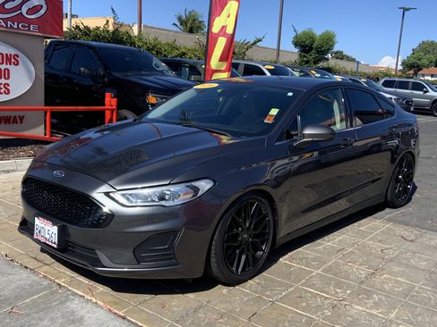 Used 2020 Ford Fusion S image 22