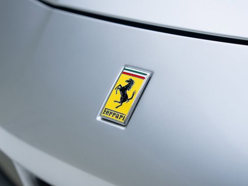 Used 2017 Ferrari 488 Spider RWD image 10