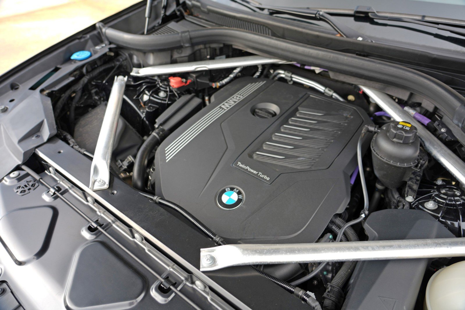 Used 2023 BMW X5 sDrive40i w/ M Sport Package RWD image 9