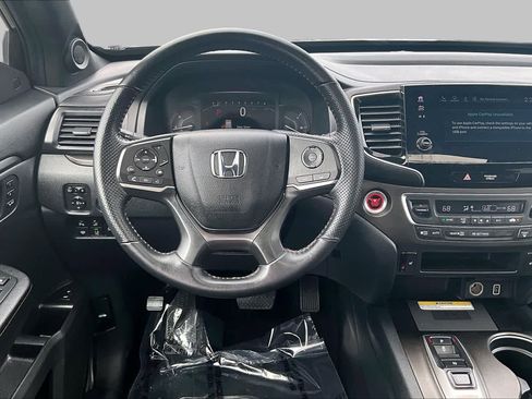 Used 2022 Honda Passport TrailSport image 6