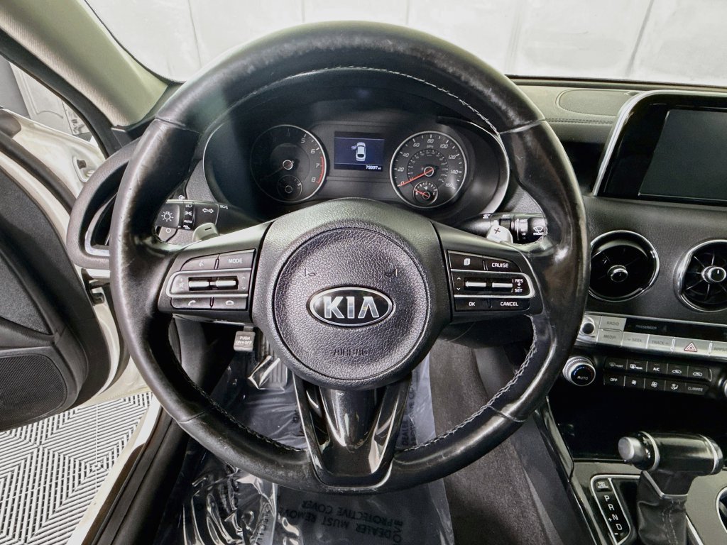 Used 2019 Kia Stinger RWD image 19