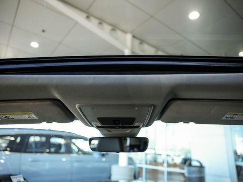 Used 2025 Honda CR-V EX-L image 22