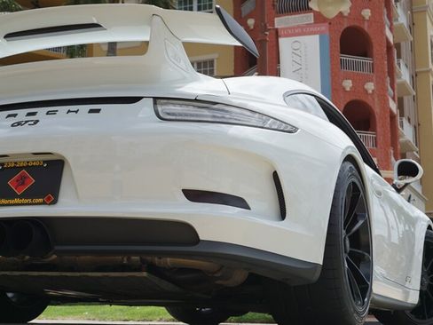 Used 2015 Porsche 911 GT3 RWD image 42