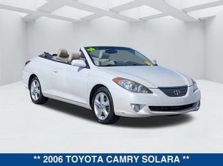 Used 2006 Toyota Solara SLE video 2