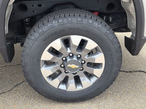 New 2026 Chevrolet Silverado 2500 Custom AWD/4WD image 23
