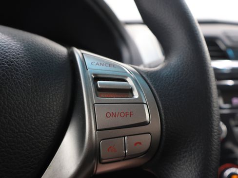 Used 2015 Nissan Altima 2.5 S w/ Power Driver Seat Package FWD image 11