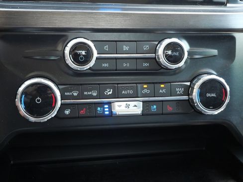 Used 2024 Ford F250 Lariat w/ Lariat Ultimate Package AWD/4WD image 36