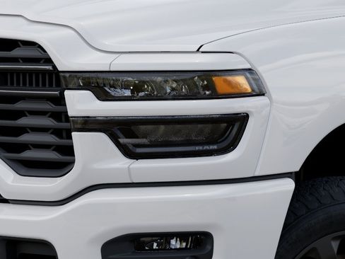 New 2026 RAM 2500 Tradesman AWD/4WD image 10