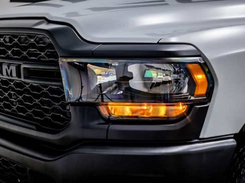 Used 2024 RAM 3500 Tradesman w/ Safety Group image 18