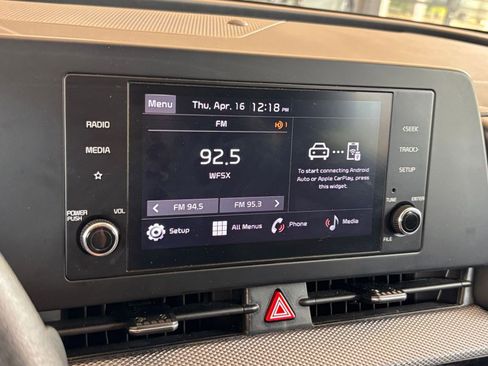 Used 2025 Kia Sportage LX image 20