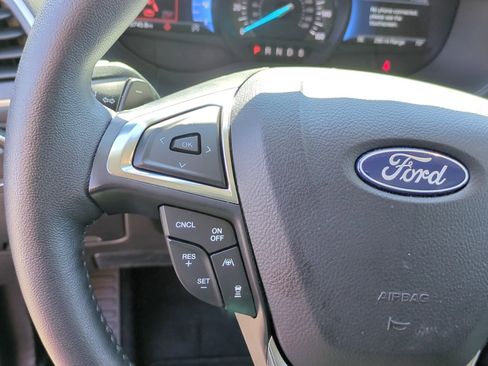 Used 2024 Ford Edge Titanium w/ Equipment Group 301A image 21