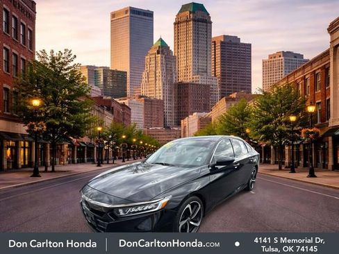 Used 2018 Honda Accord Sport image 3