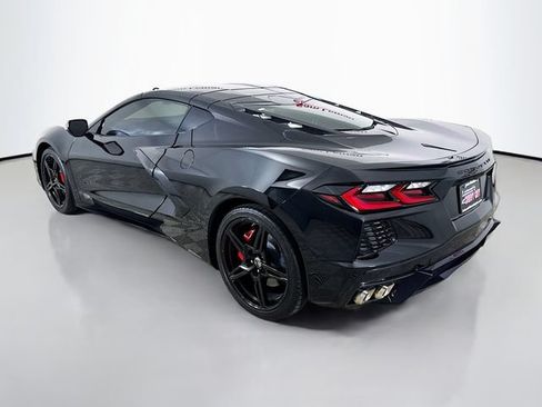 Used 2023 Chevrolet Corvette Stingray Coupe w/ 1LT RWD image 5