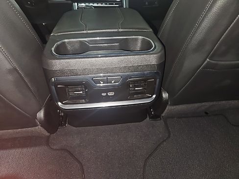 Used 2024 GMC Sierra 1500 Denali w/ Technology Package image 25