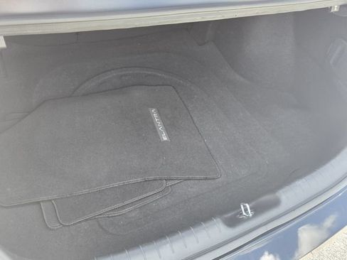 Used 2023 Hyundai Elantra Limited FWD image 15