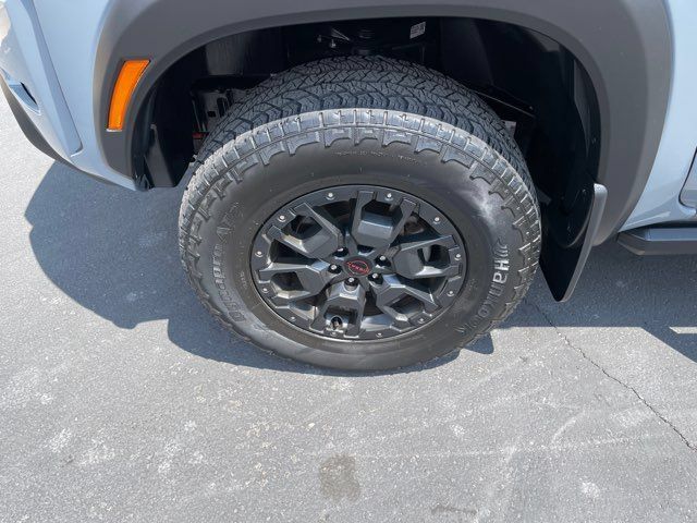 Used 2023 Nissan Frontier PRO-4X w/ Pro-4X Premium Package AWD/4WD image 24