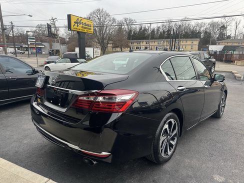 Used 2016 Honda Accord EX-L image 10