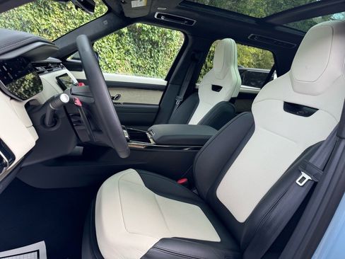 New 2025 Land Rover Range Rover Sport SV Edition Two image 9