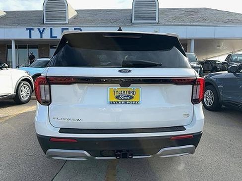 New 2026 Ford Explorer Platinum RWD image 6