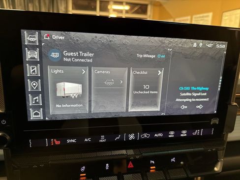 Used 2025 GMC Hummer EV 3X w/ LPO, Sport Package image 33