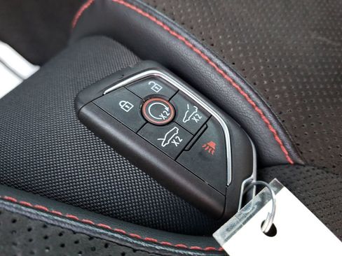 Used 2020 Chevrolet Corvette Stingray Premium Cpe w/ 3LT Preferred Equipment Group image 29