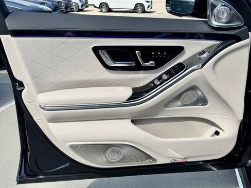 New 2026 Mercedes-Benz S 580 4MATIC Sedan image 16
