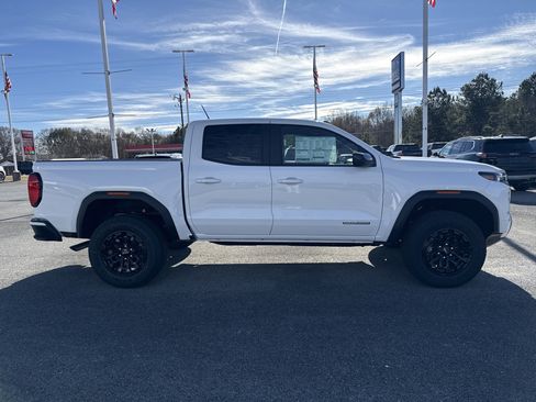 New 2026 GMC Canyon Elevation w/ Convenience Package image 5