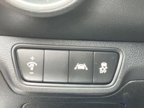 Used 2019 Kia Forte LXS FWD image 30