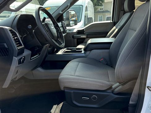 Used 2019 Ford F250 XLT w/ XLT Value Package AWD/4WD image 13