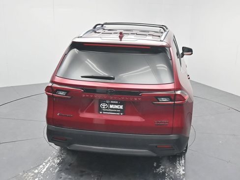 Used 2025 Toyota Grand Highlander AWD Hybrid image 69
