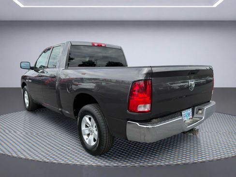 Used 2014 RAM 1500 ST w/ SXT Appearance Group RWD image 4