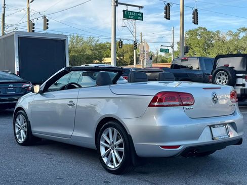 Used 2015 Volkswagen Eos Komfort FWD image 11
