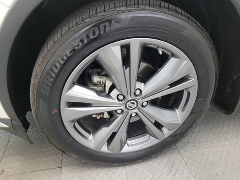 Used 2019 Nissan Murano Platinum w/ Cargo Package AWD/4WD image 31