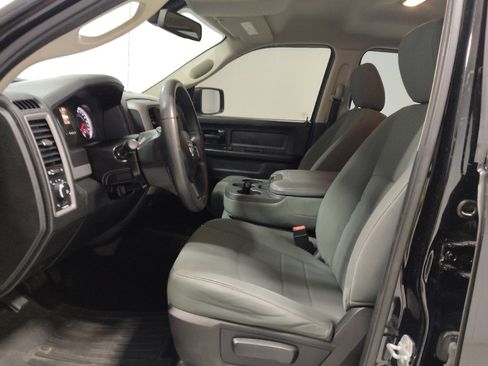 Used 2015 RAM 1500 Express AWD/4WD image 17