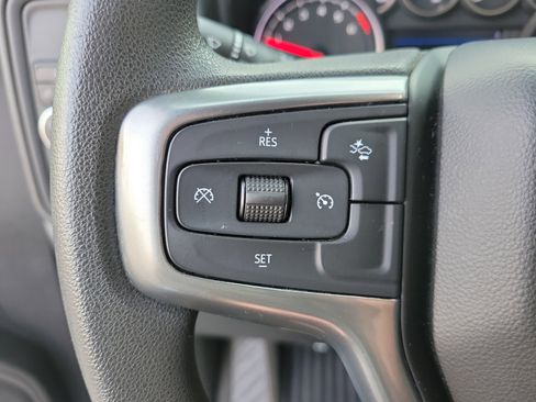 Used 2022 Chevrolet Silverado 1500 Custom w/ Safety Confidence Package image 14