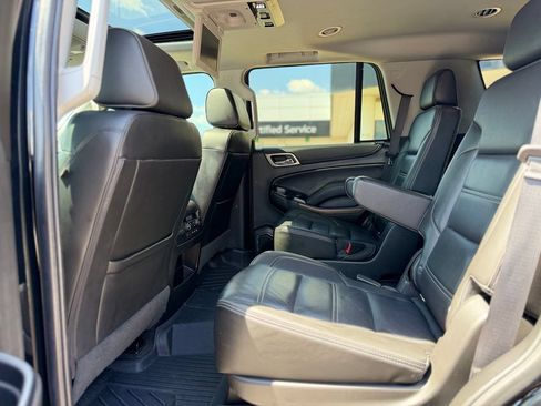 Used 2019 GMC Yukon Denali w/ Denali Ultimate Package AWD/4WD image 10