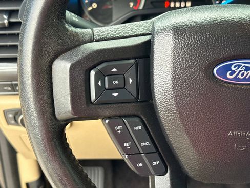 Used 2017 Ford F150 XLT w/ Equipment Group 302A Luxury image 30