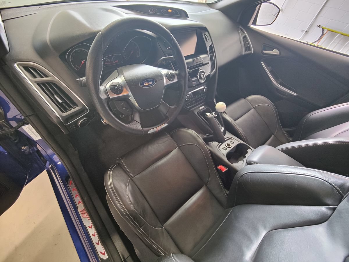 Used 2014 Ford Focus ST w/ Equipment Group 202A FWD image 24