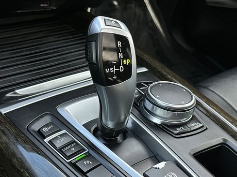 Used 2017 BMW X5 xDrive35d image 22