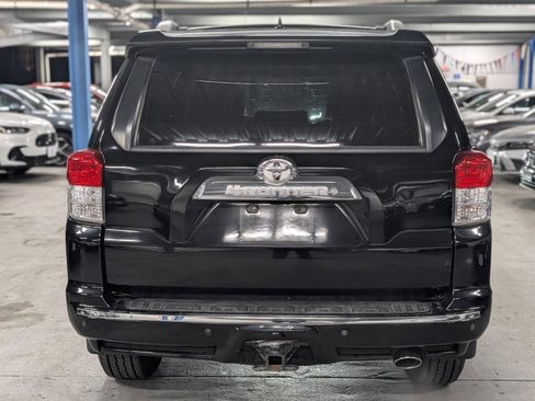 Used 2013 Toyota 4Runner SR5 w/ Convenience Pkg image 4