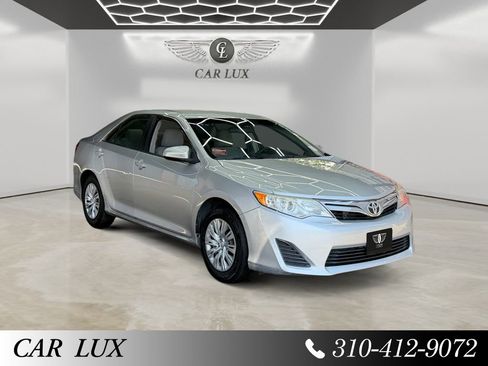 Used 2012 Toyota Camry LE FWD image 7