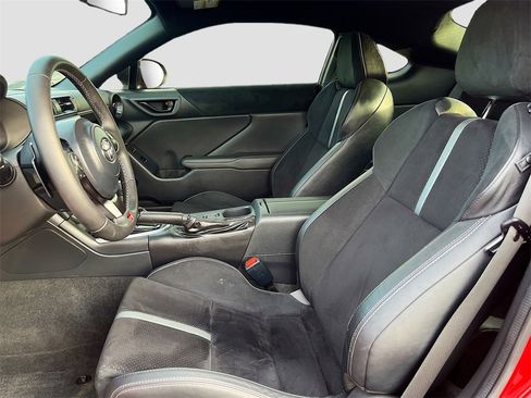 Used 2023 Toyota GR86 Premium w/ ALL Weather Mat Package (TMS) image 20