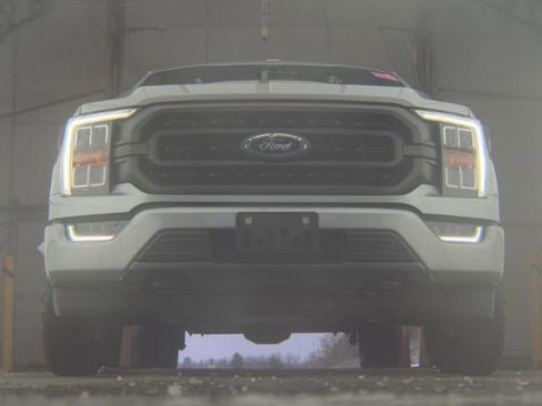 Used 2022 Ford F150 XLT w/ Equipment Group 302A High image 3