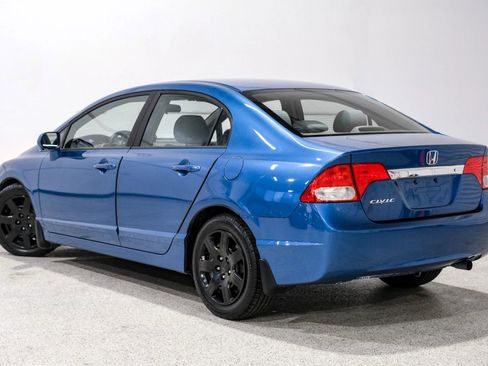 Used 2011 Honda Civic LX image 8