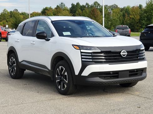 New 2026 Nissan Kicks SV w/ Cold Weather Package image 2