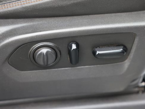 Used 2020 GMC Sierra 2500 AT4 w/ AT4 Premium Package image 11