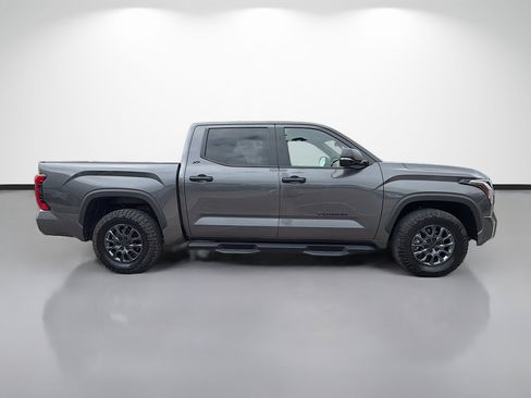 Used 2025 Toyota Tundra SR5 w/ SR5 Convenience Package RWD image 2
