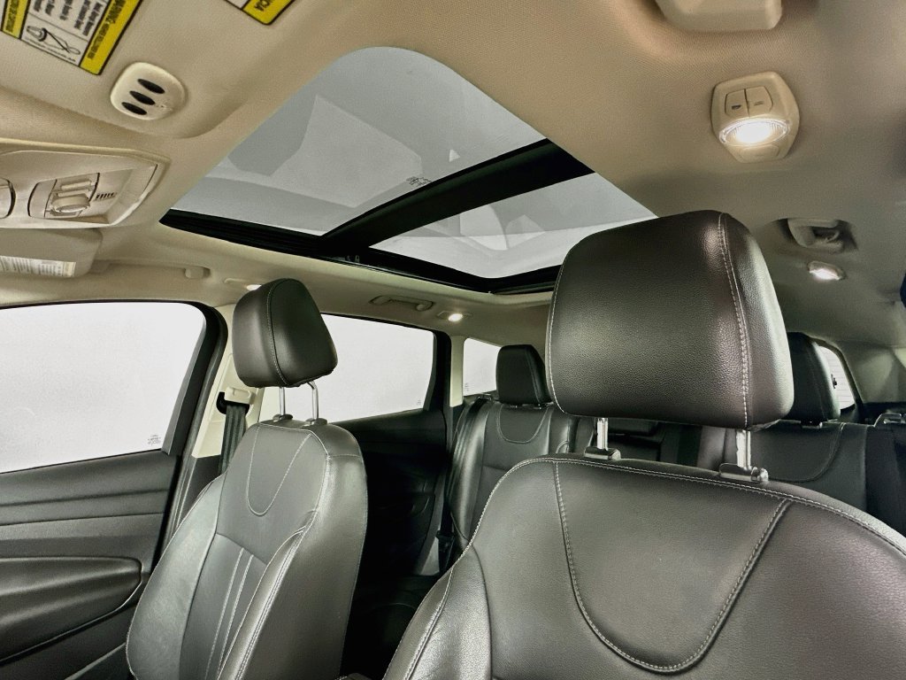 Used 2013 Ford Escape Titanium AWD/4WD image 25